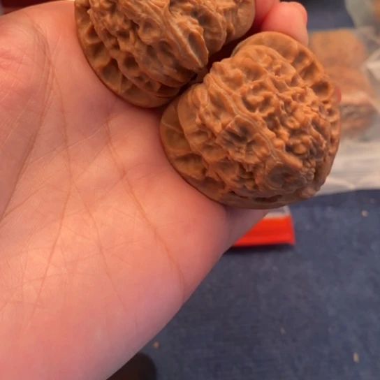 【闪购商品】吊坠文玩核桃?****?三角白
