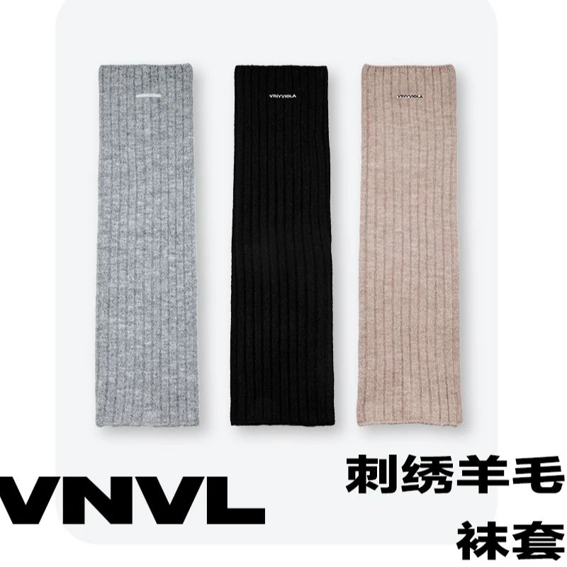 VINYVIOLA设计师刺绣羊毛袜套