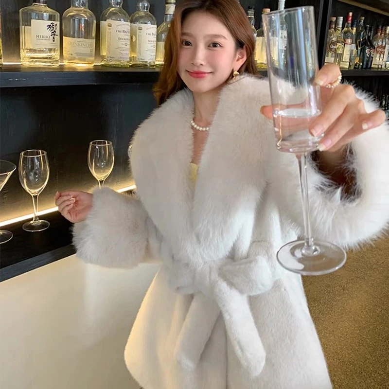 新款秋冬毛绒外套短款百搭加厚高级感显瘦气质女SNLD030