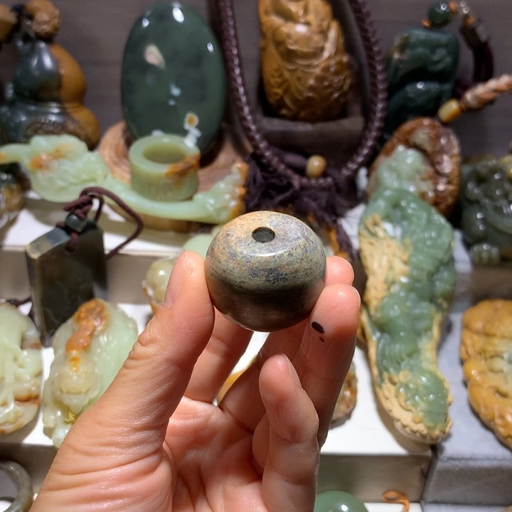 岫岩河磨玉（透闪石质玉）未镶嵌挂件