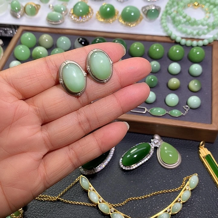 银S925镶嵌和田玉耳饰