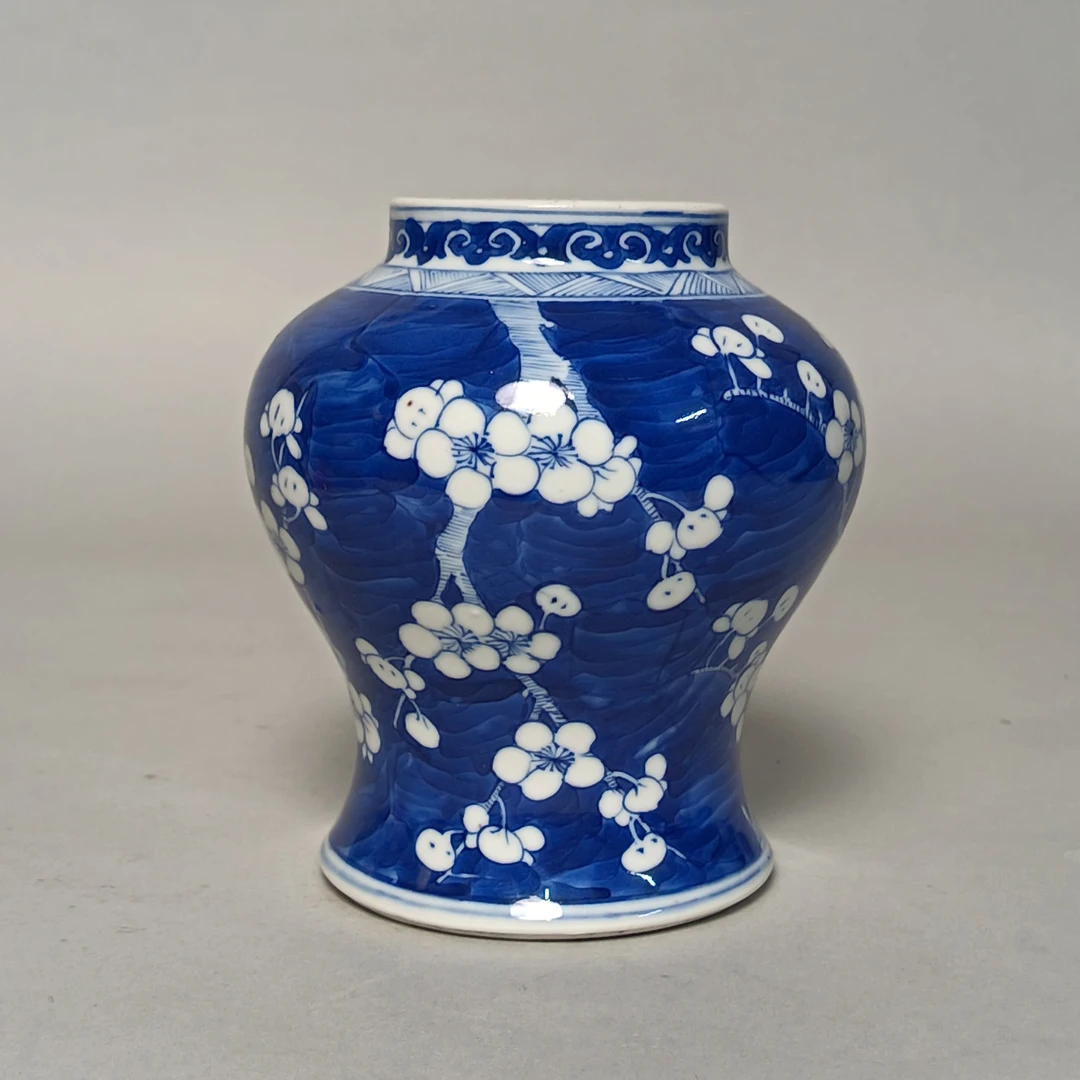 【010011235】清代 青花冰梅罐