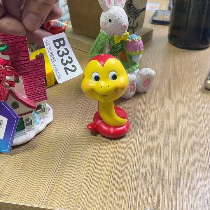 摆件古***侠孤品老货微瑕瓷