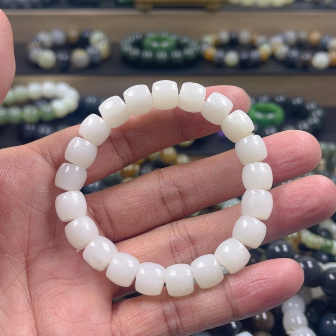 和田玉手串未镶嵌