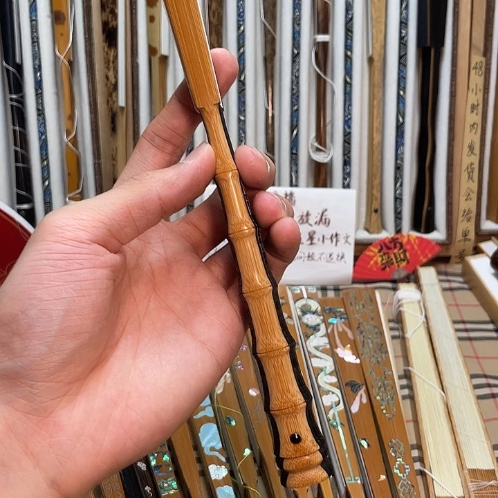 大***演扇子哈哈哈哈哈哈哈哈哈