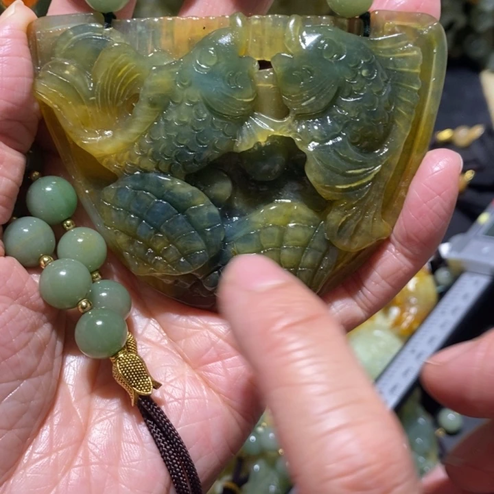 岫玉岫玉吊坠未镶嵌