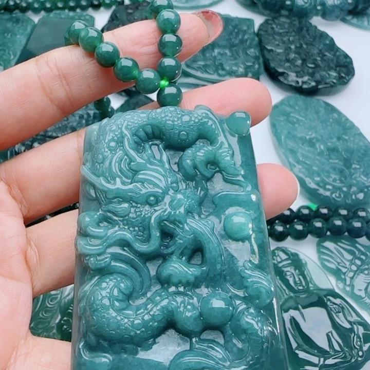 翡翠未镶嵌颈饰多样性发货天然A货翡翠