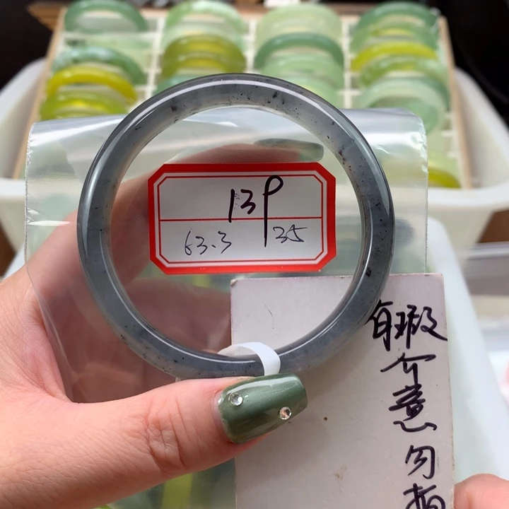 未镶嵌蛇纹石玉手镯