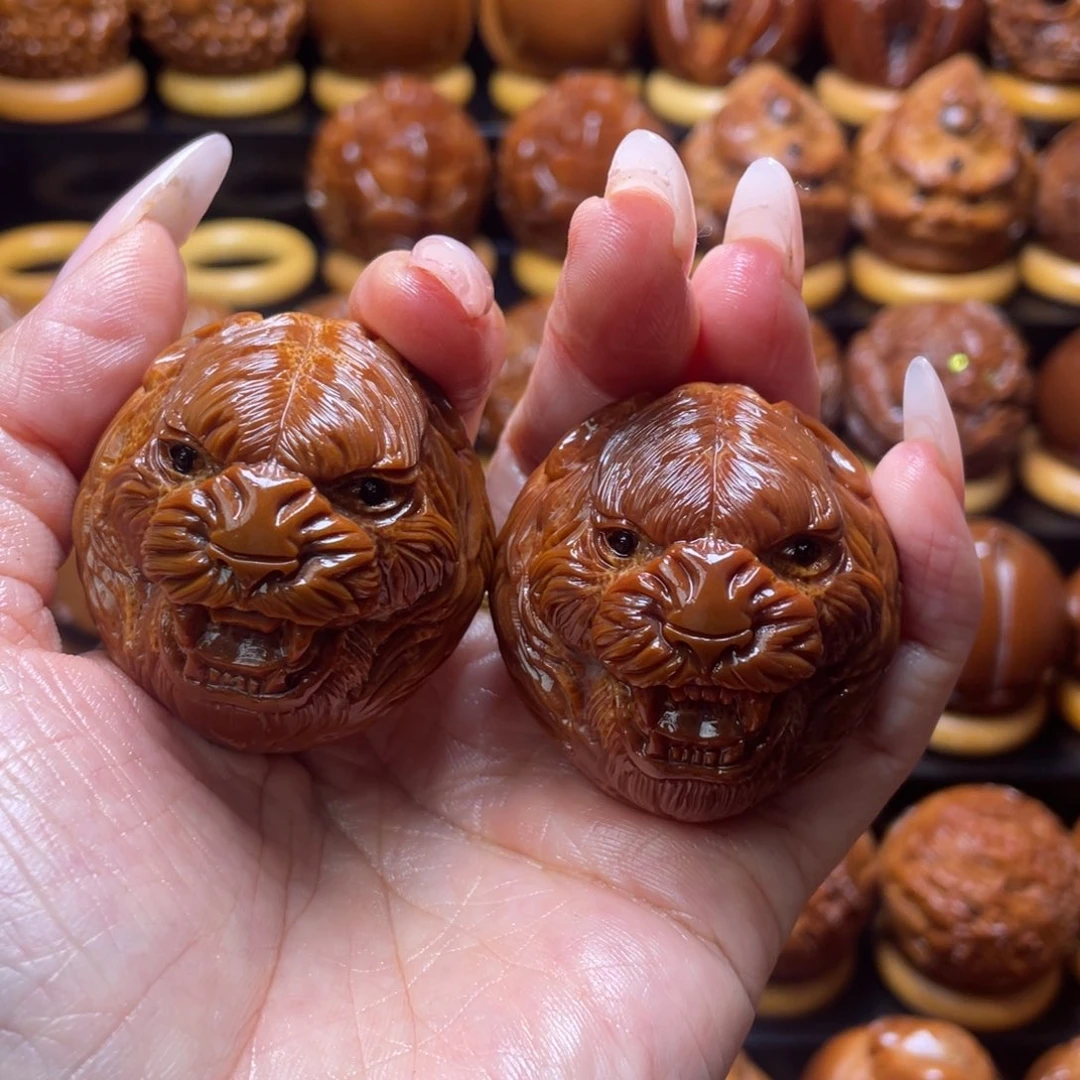 爱***蛛把件橄榄核橄榄核雕