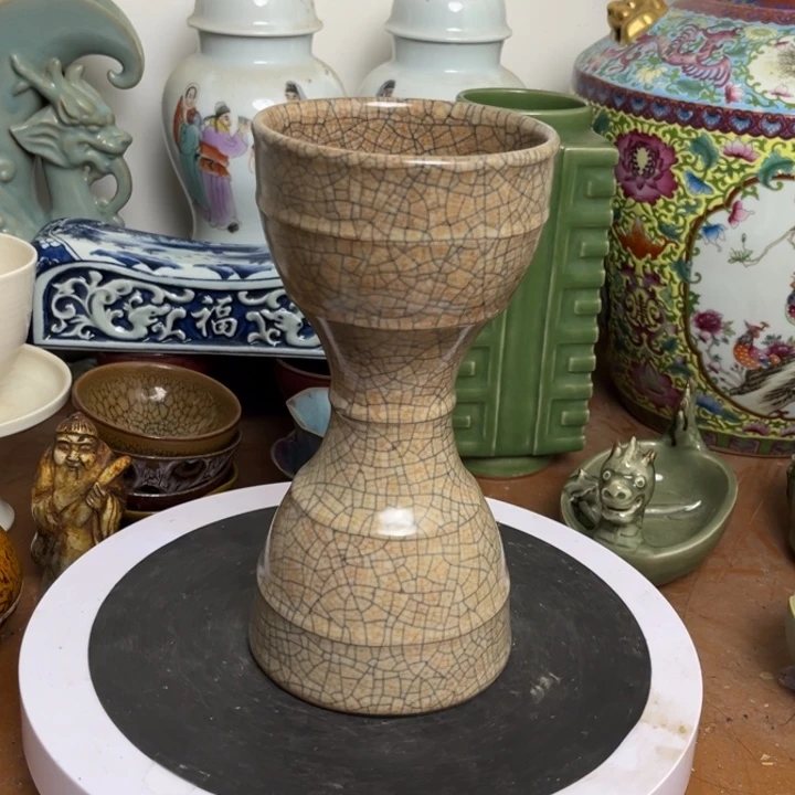 紫砂花瓶瓷器瓷器