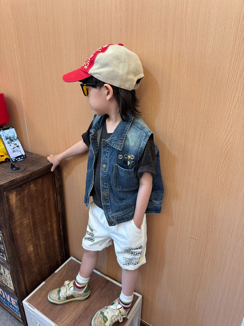 令佳潮牌夏季儿童洋气时尚百搭DD牛仔洗水马甲2702