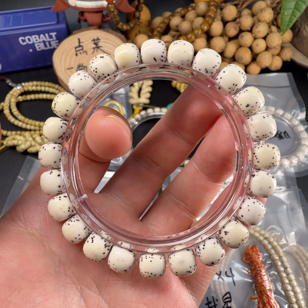 星月菩提吊坠10半壁大白鲨细星