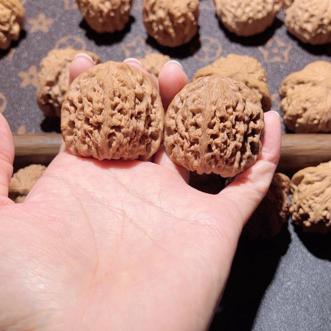 文玩核桃吊坠全品南疆石