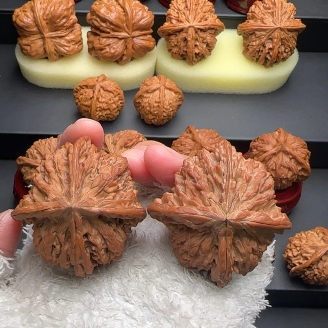 把件文玩核桃满天星四棱全品48