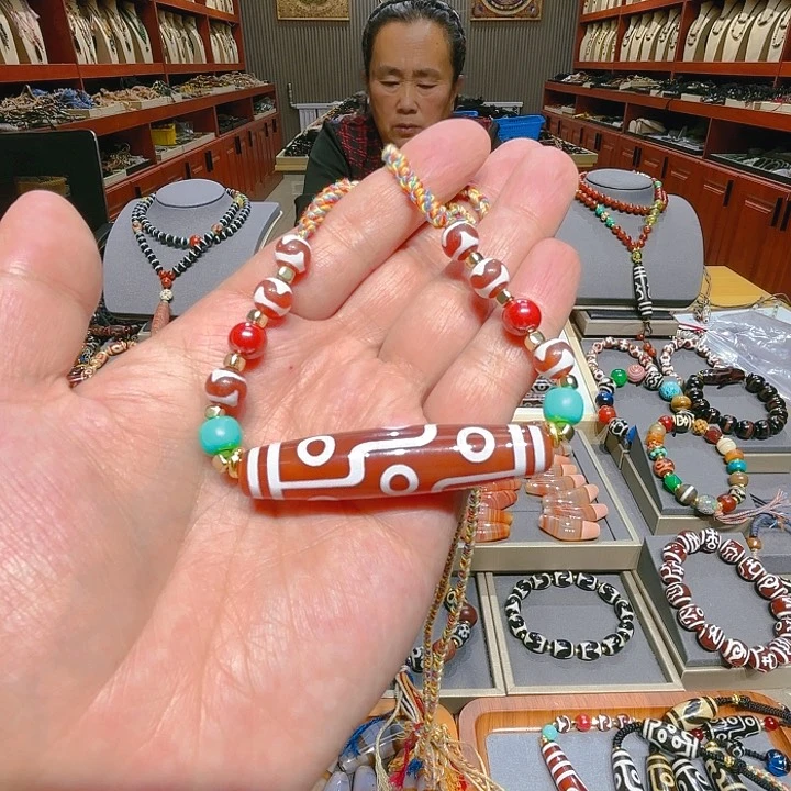 未镶嵌玛瑙/玉髓珠宝奇石