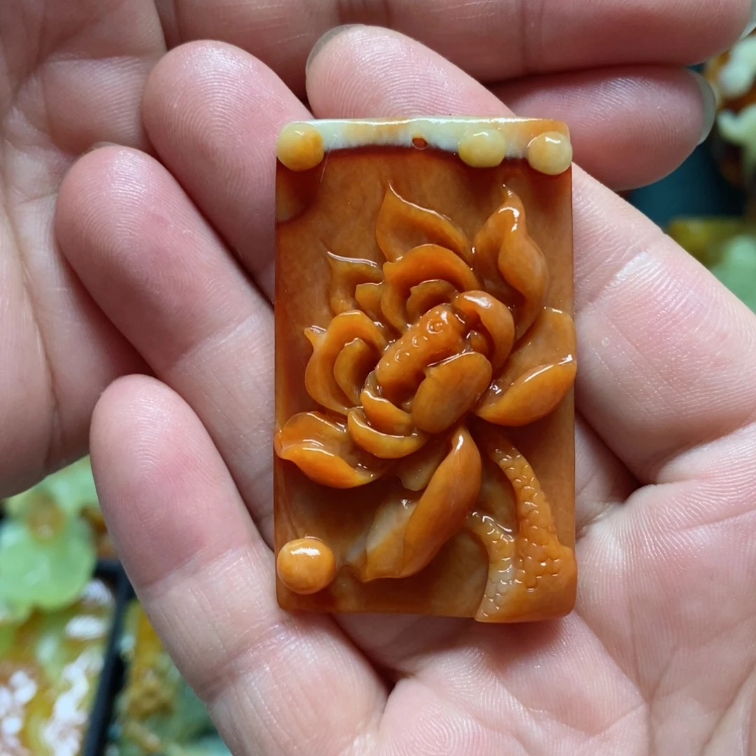 岫玉吊坠(赠链)未镶嵌鱼