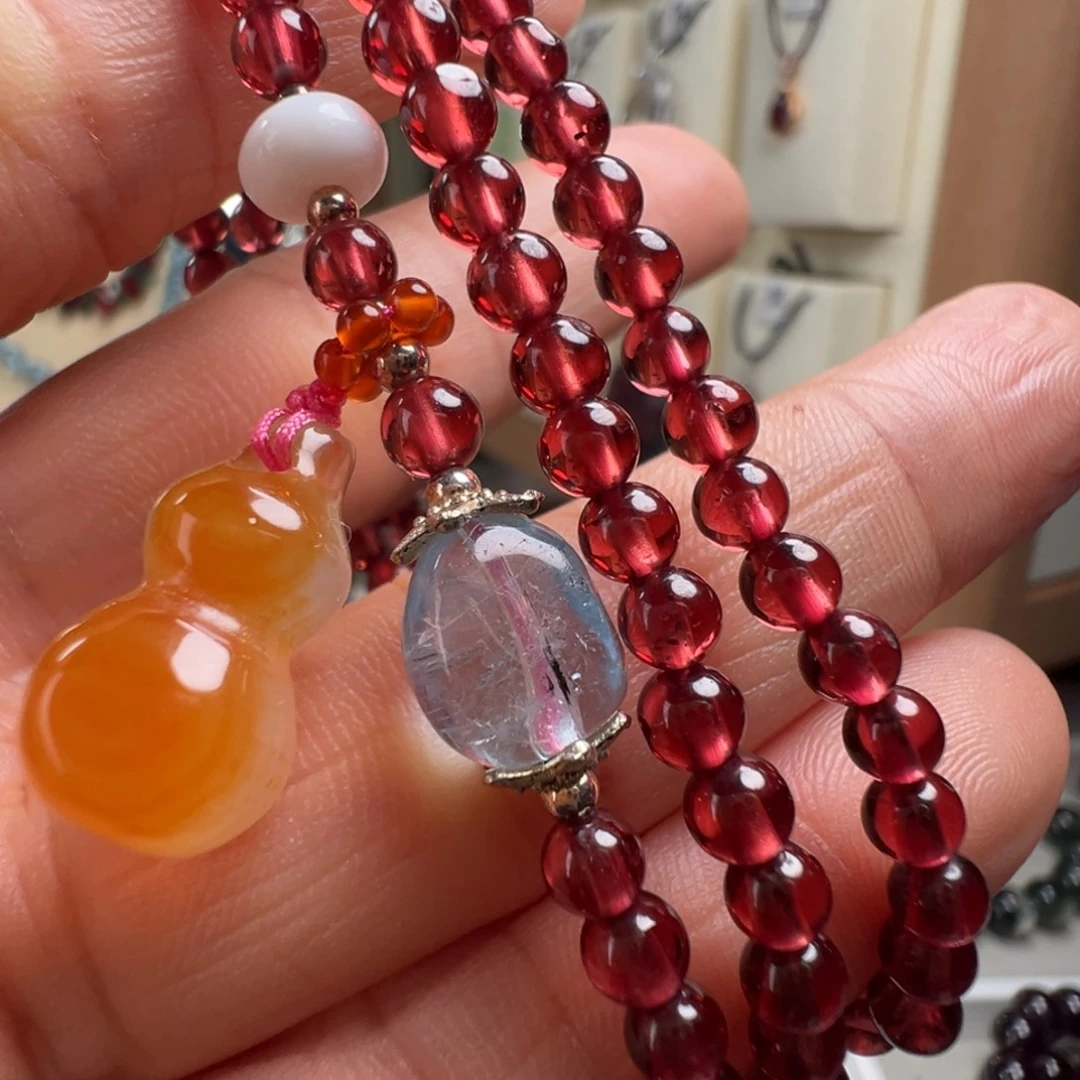 未镶嵌石榴石手链天然石榴石