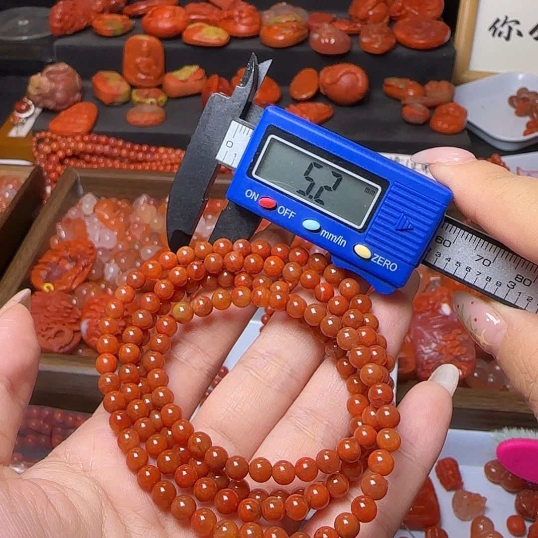 南红玛瑙未镶嵌颈饰