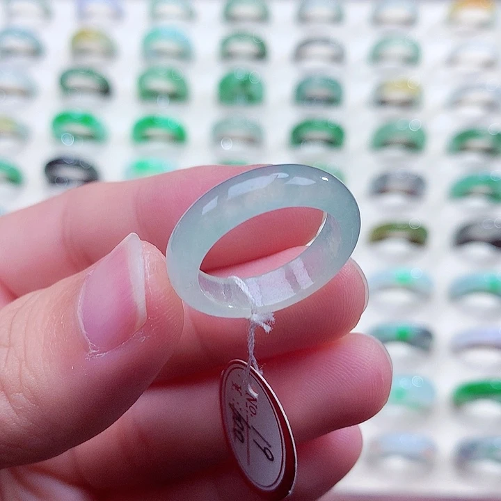 翡翠未镶嵌戒指19号