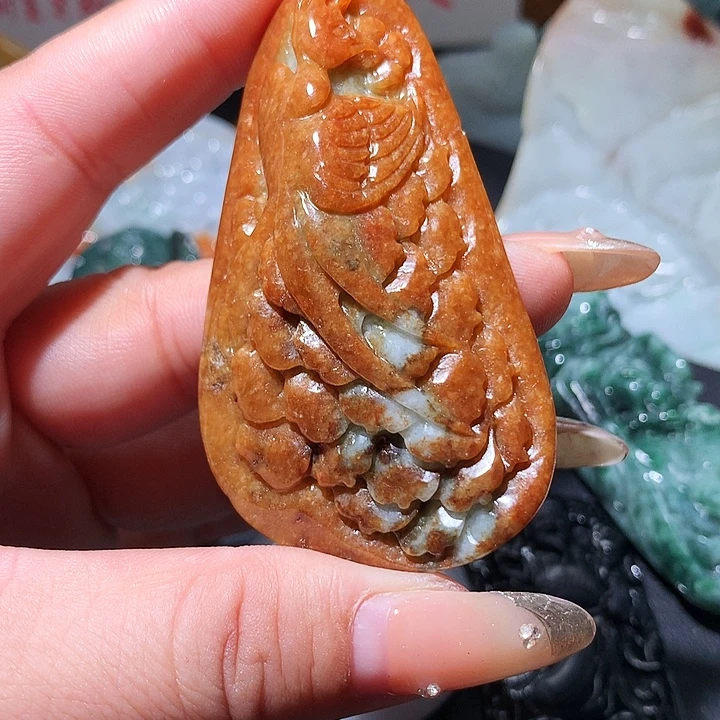 翡翠未镶嵌颈饰保真天然A货翡翠