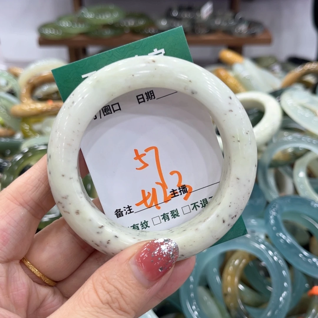 未镶嵌蛇纹石玉手镯手镯
