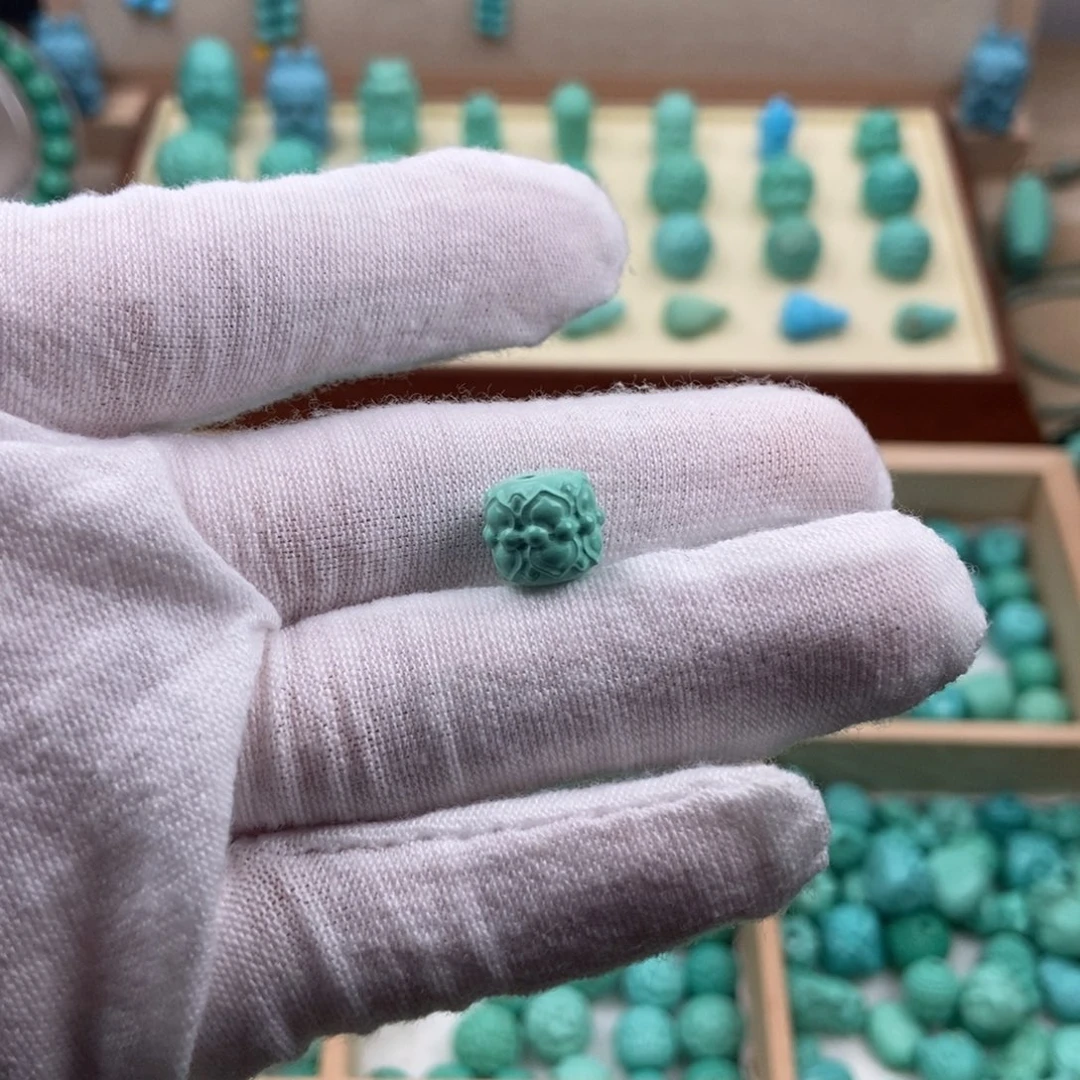 湖北精品雕刻并提莲10mm