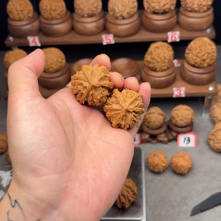 ～***～吊坠文玩核桃三棱