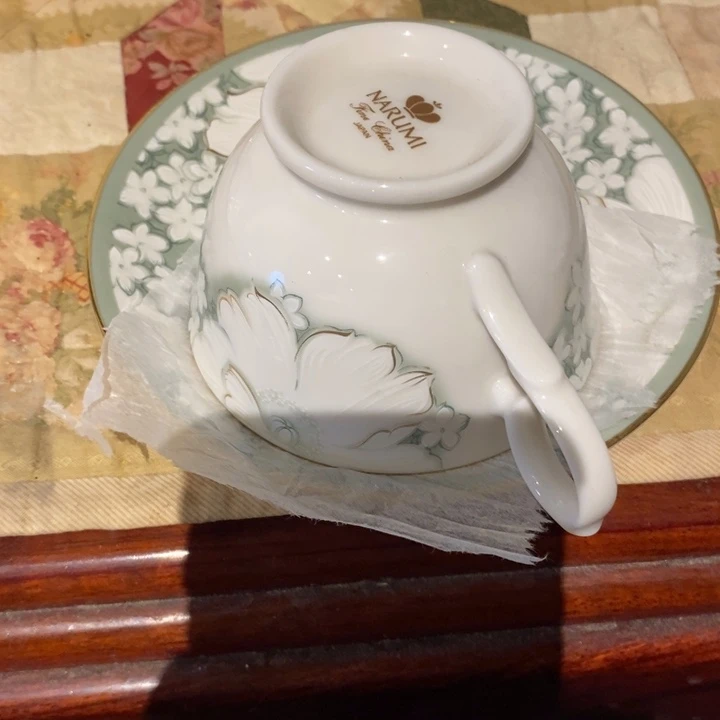 瓷片琴**子瓷器瓷器瓷器