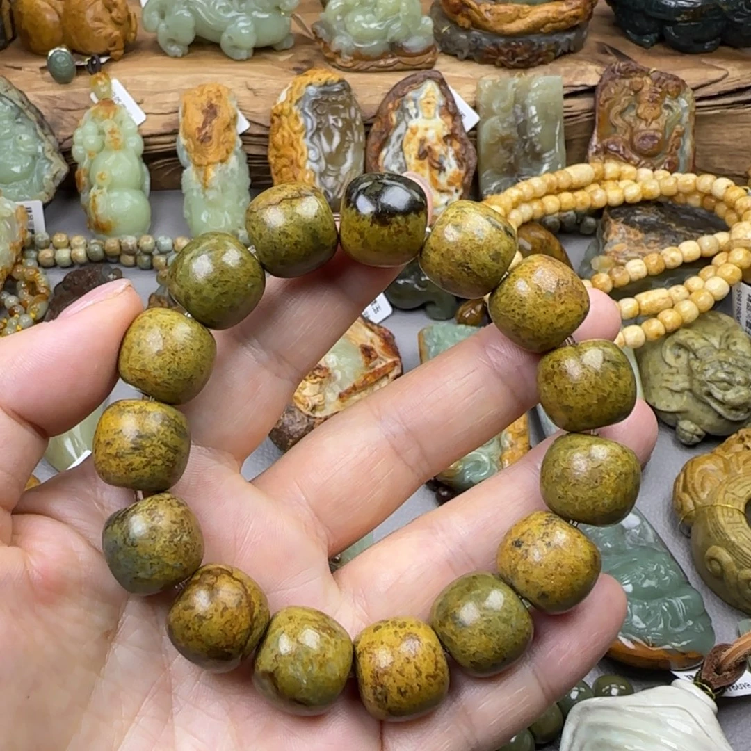 岫岩河磨玉（透闪石质玉）未镶嵌珠宝奇石