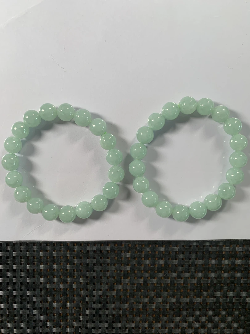 翡翠A货绿手串多样性发货，发一件635
