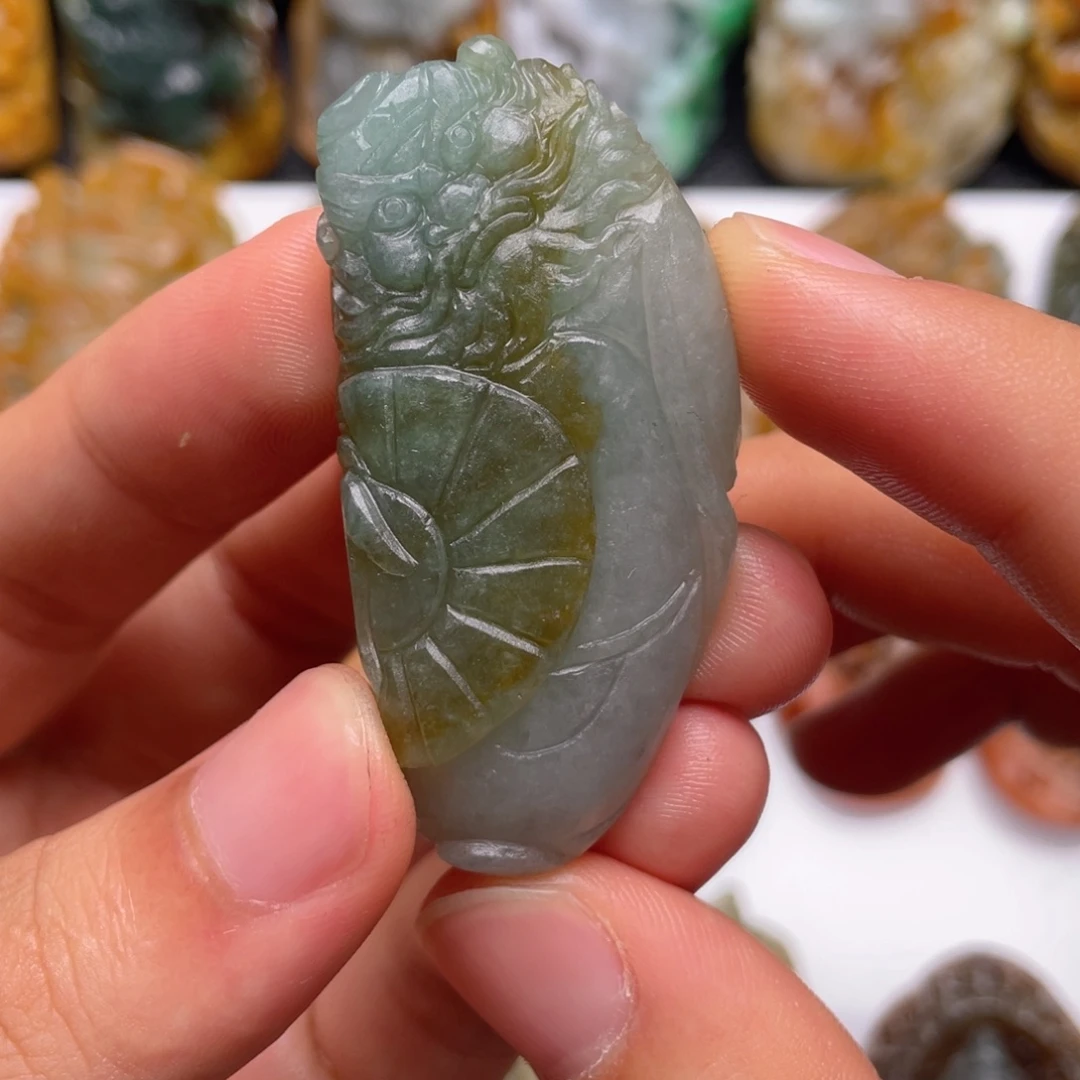 定制翡翠未镶嵌翡翠