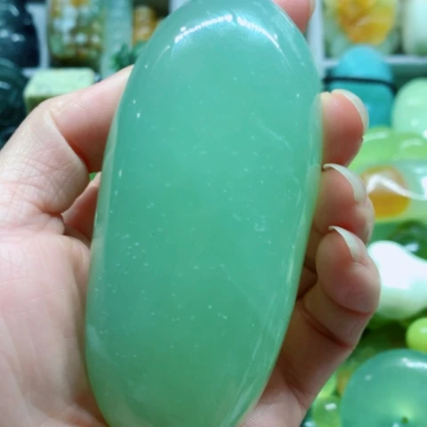 蛇纹石玉未镶嵌手把件