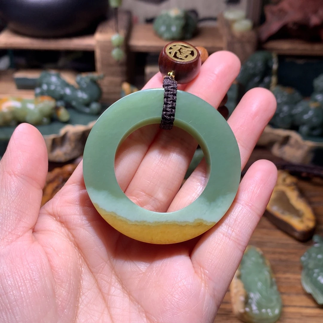 岫岩河磨玉（透闪石质玉）把件未镶嵌轩**桐