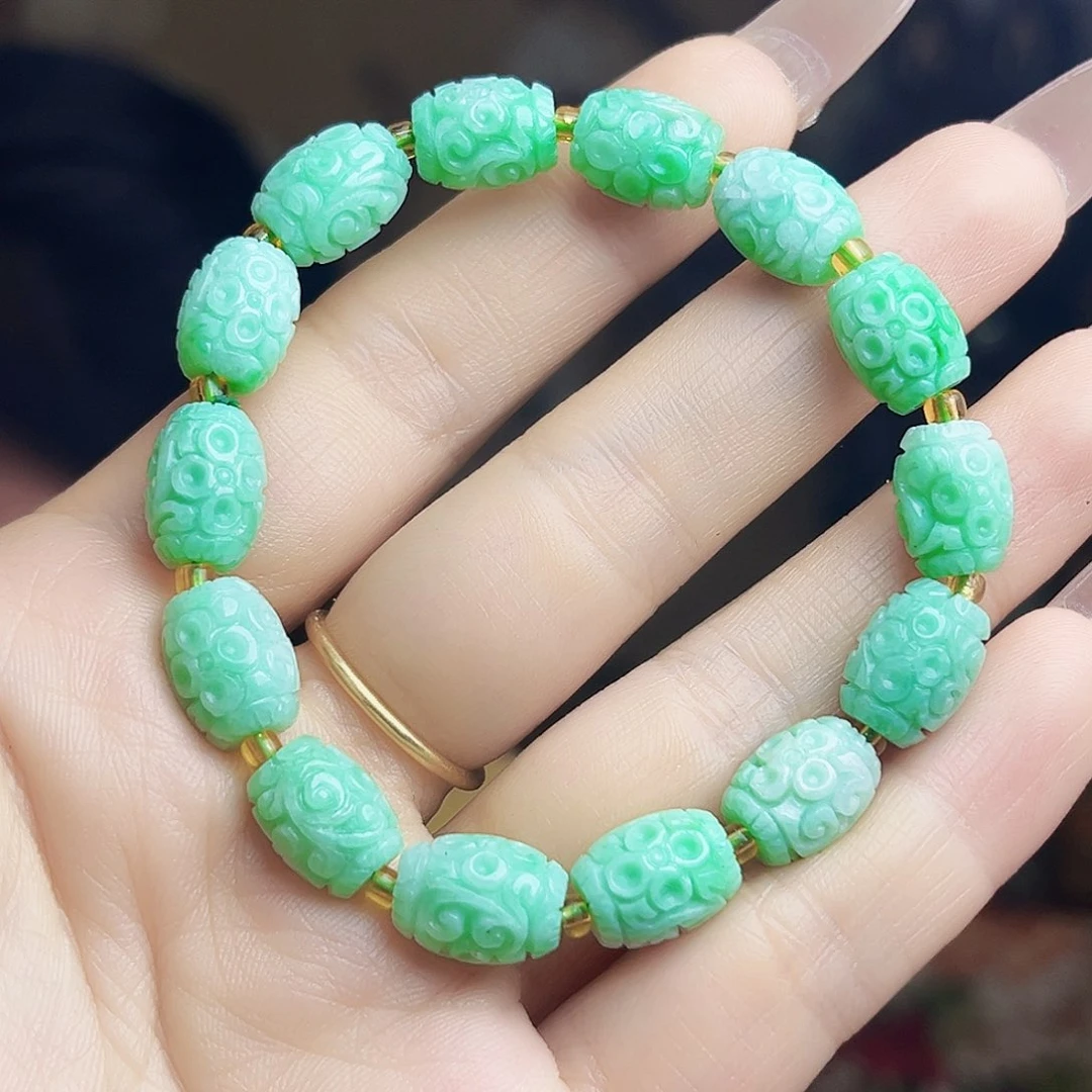 翡翠未镶嵌颈饰手链