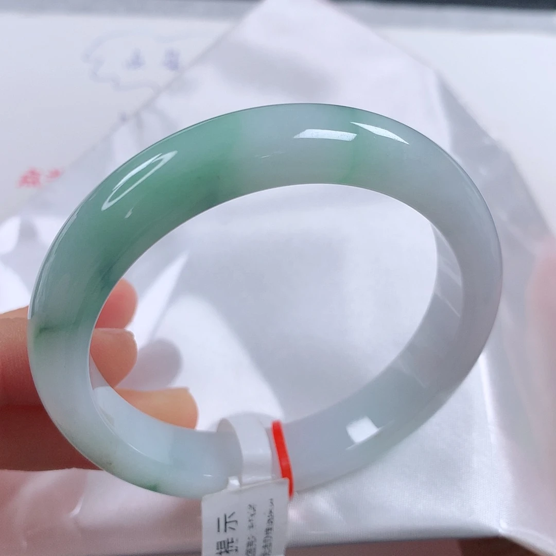 翡翠手镯未镶嵌 正圈①⑥⑦