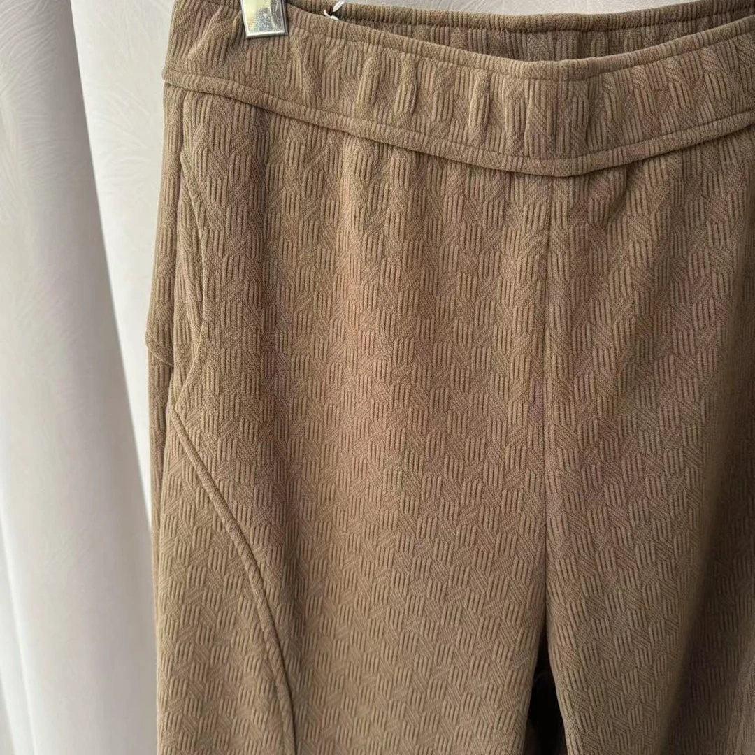 8913 气质减龄纯色肌理感暗纹女哈伦裤