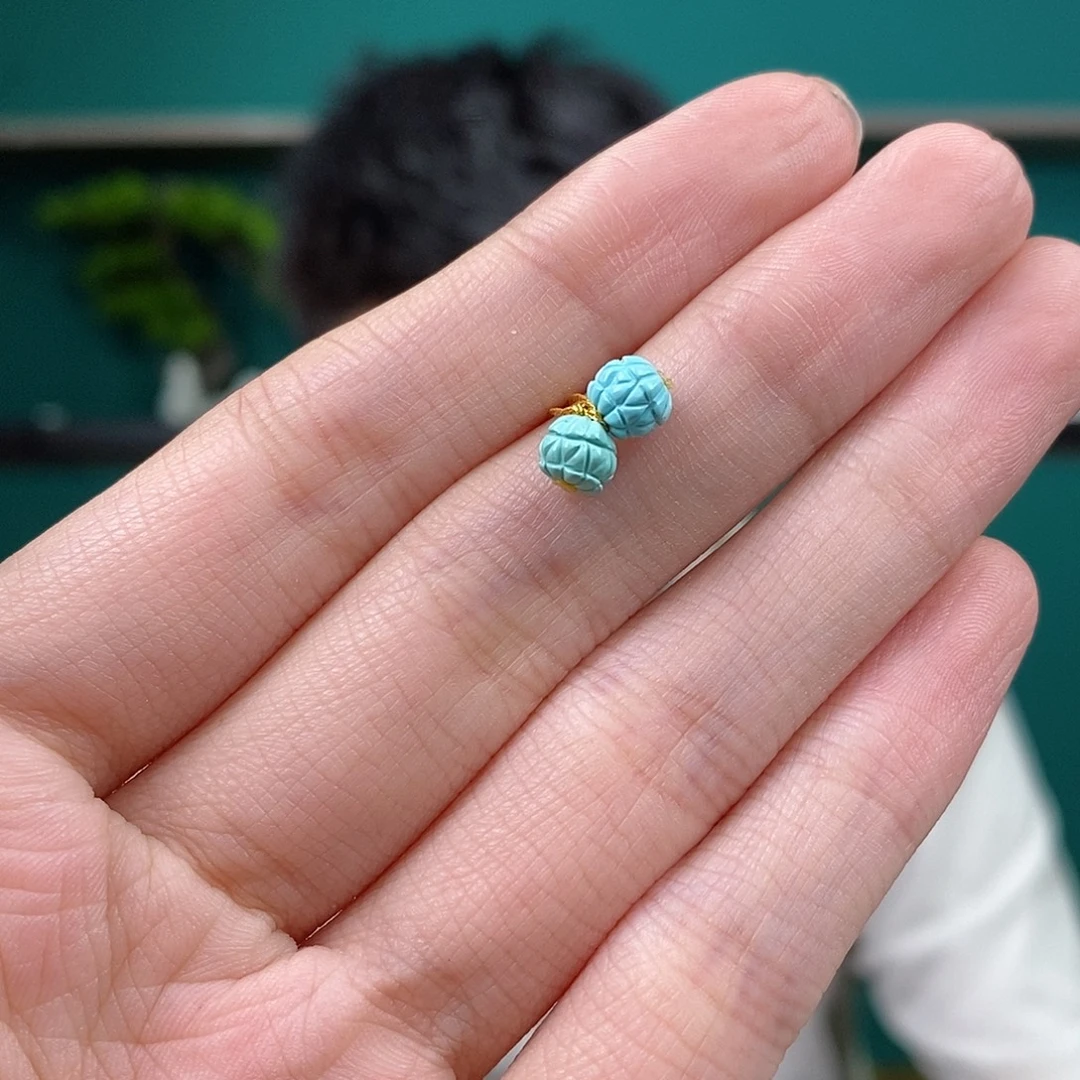 未镶嵌绿松石珠宝奇石