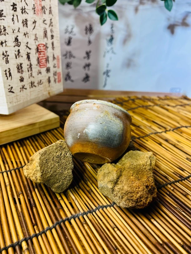 主人杯品茗杯无釉手拉胚茶杯复古功夫茶具单杯大号陶瓷火山泥柴烧