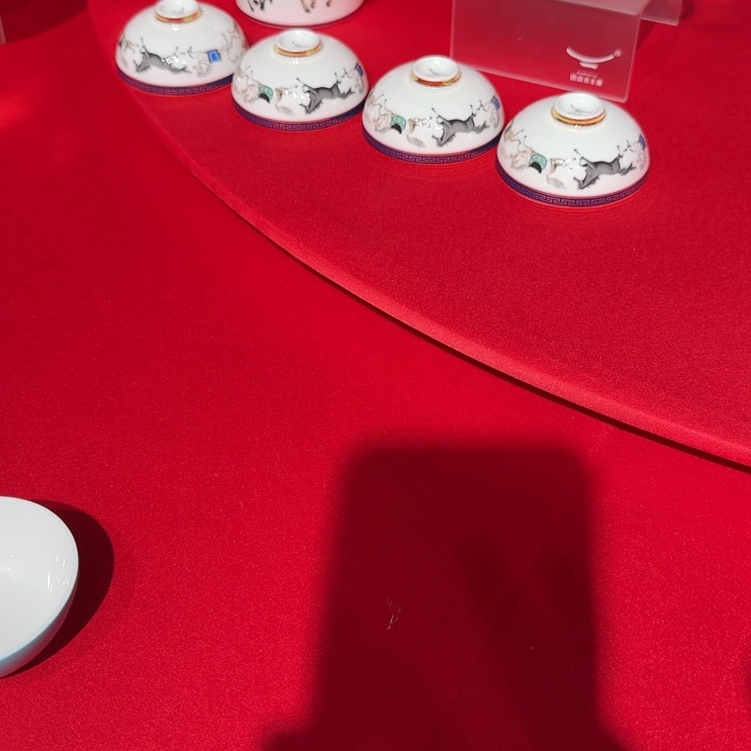 冷****马到成功八茶具姐直拍