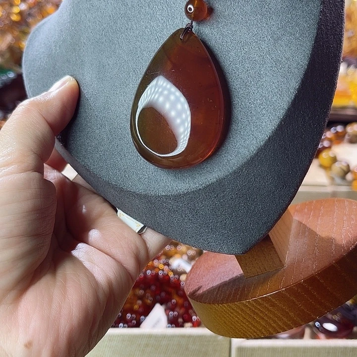 琥珀未镶嵌裸石天然缅甸琥珀