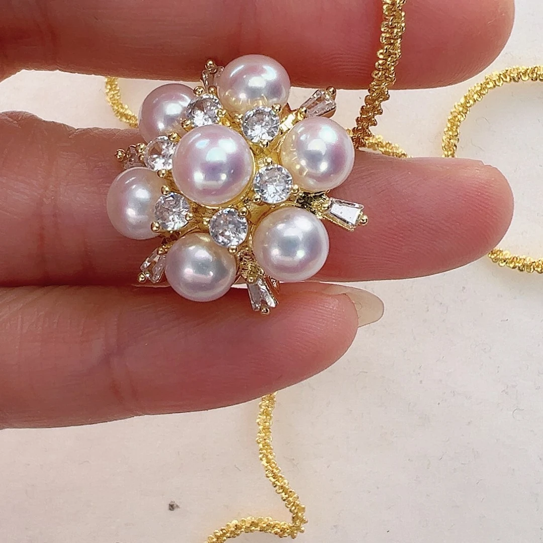 淡水珍珠颈饰未镶嵌金色七珠吊坠