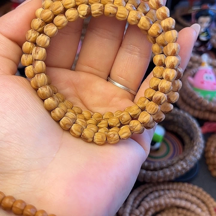 终****吊坠柏香籽/百香籽