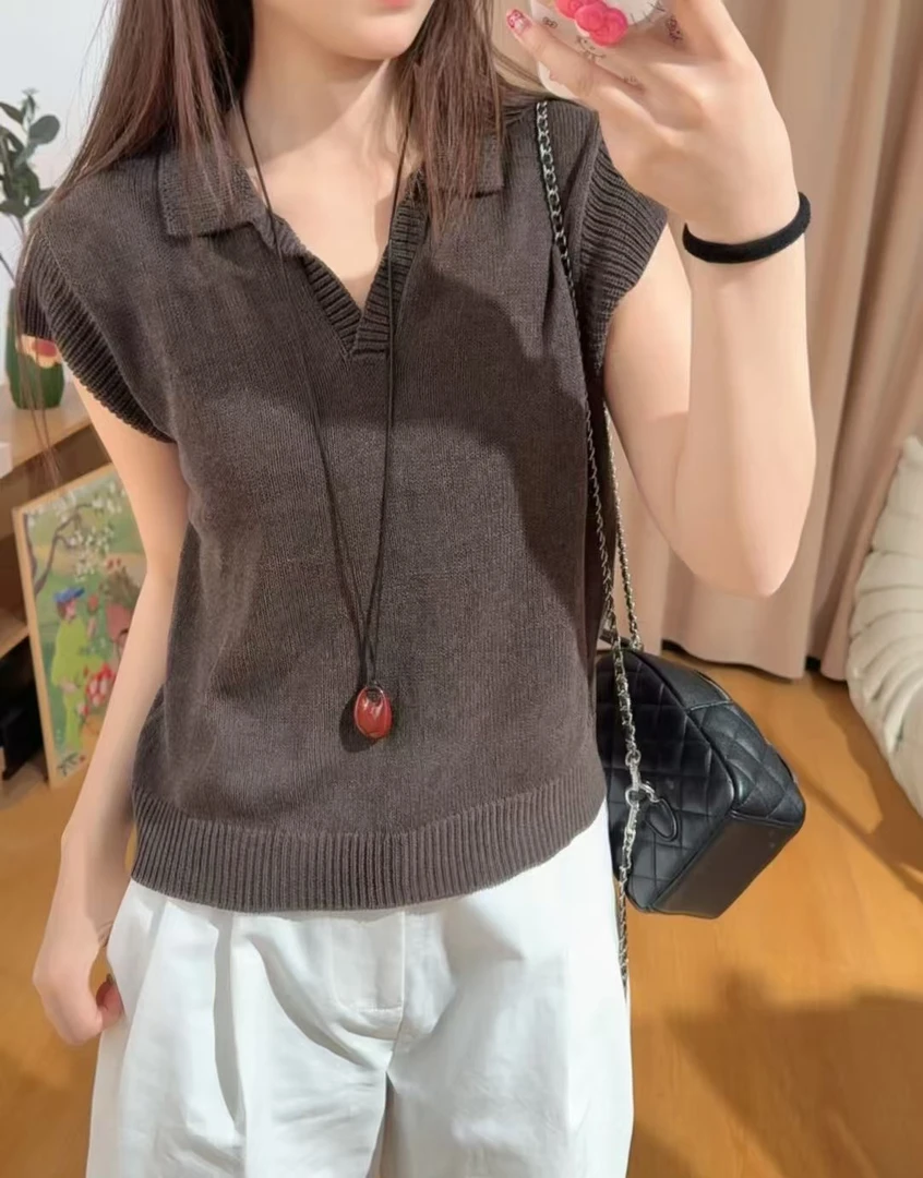 13480余小鱼【随手搭】咖色POLO领小V针织夏季套头圆领无袖背心女装