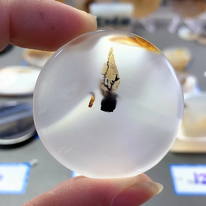 未镶嵌颈饰玛瑙/玉髓