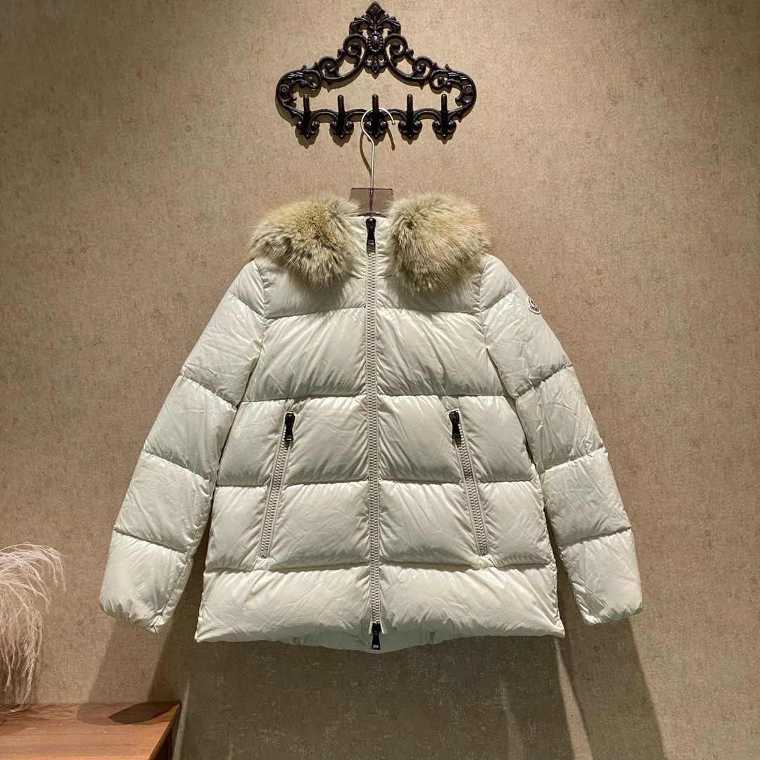 99新 MONCLER Laiche米色徽标logo毛领羽绒服/1码/39194