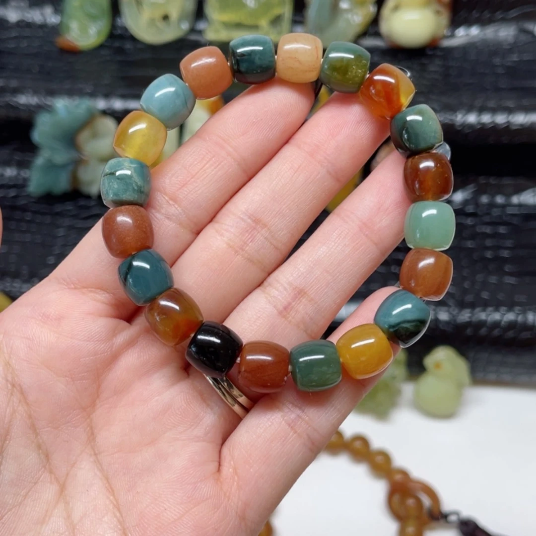 【闪购商品】未镶嵌蛇纹石玉手串