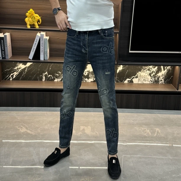 2236-秋季高品质男士时尚欧货修身小脚牛仔裤
