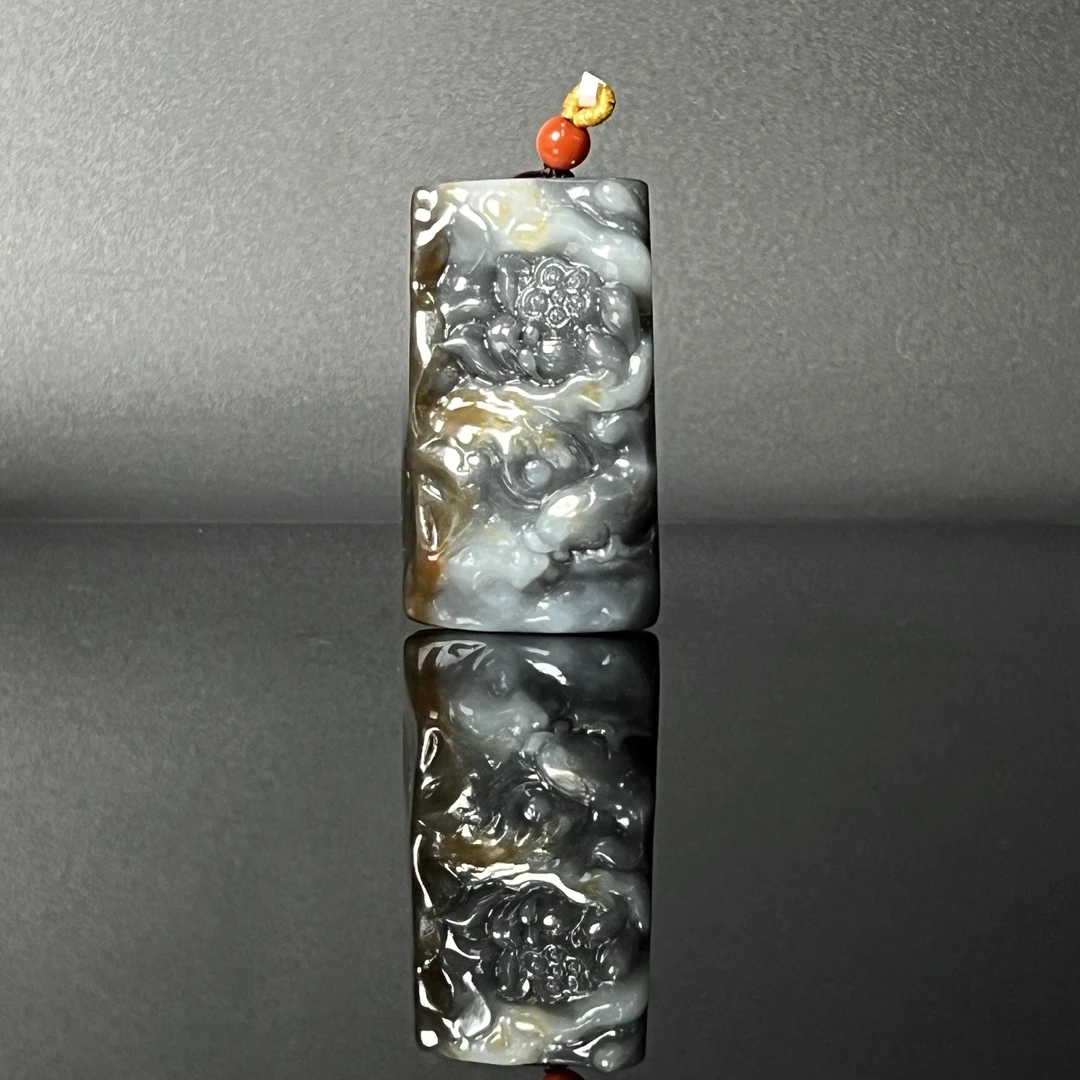 1214GC6639和田玉挂件