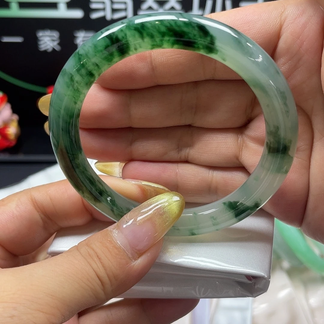 翡翠未镶嵌手镯57.3圆条