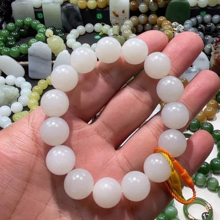 和田玉未镶嵌手串新疆黑山卡14柔光